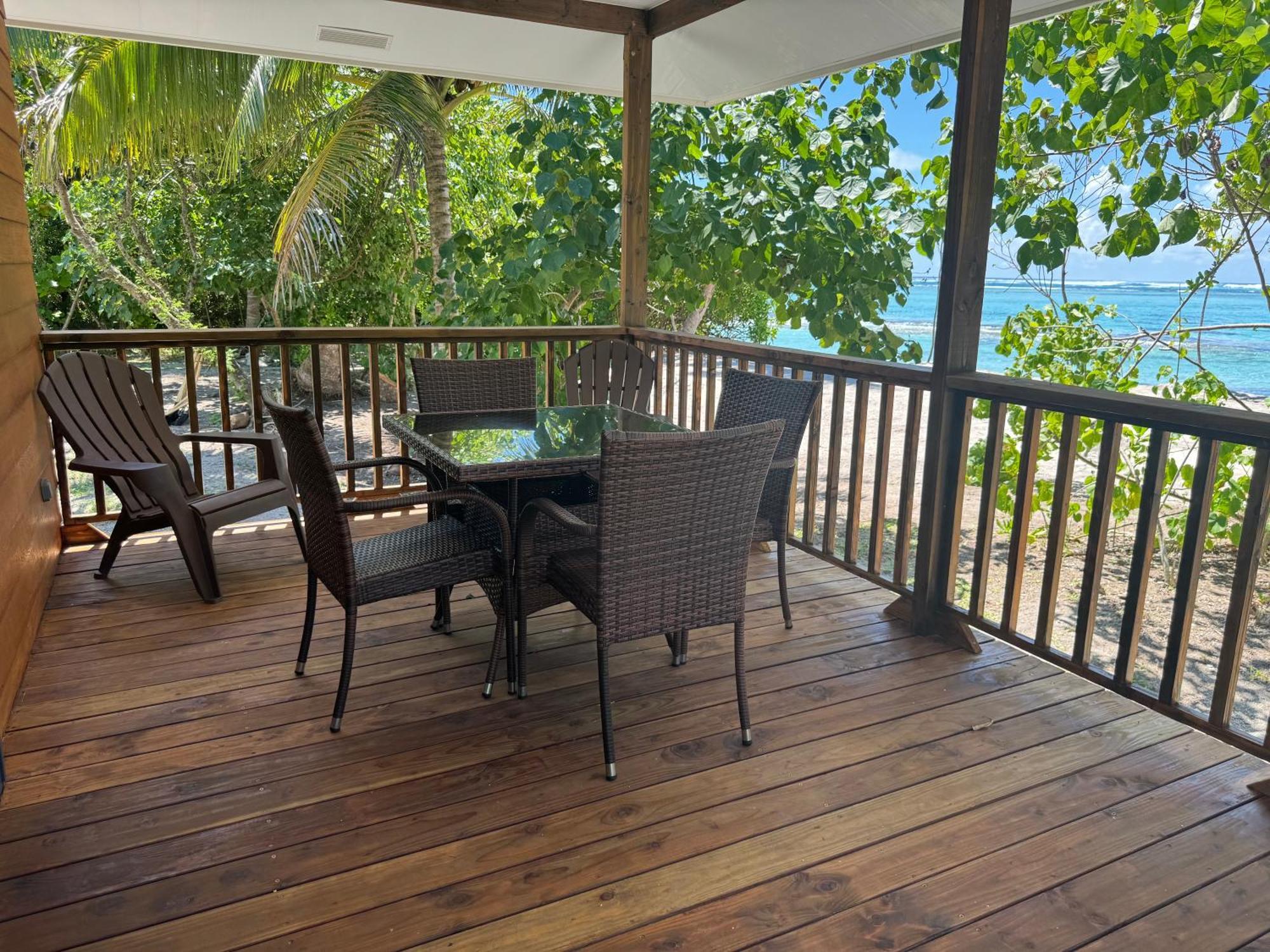Parea Lodge Huahine Bungalow 1#Mahana Exterior photo